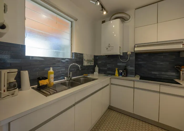 Au Bord De L'eau - Vue Imprenable Sur Le Bassin Apartamento